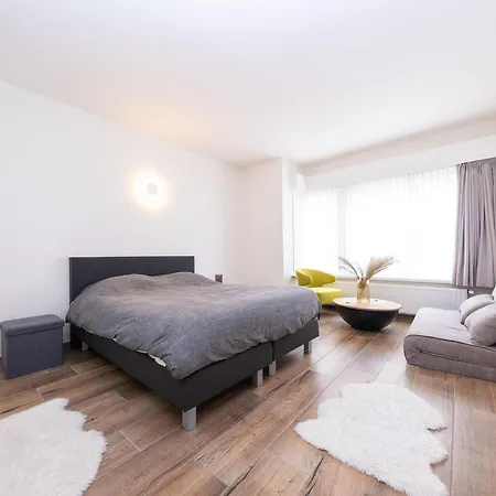 With Sea-view Apartment